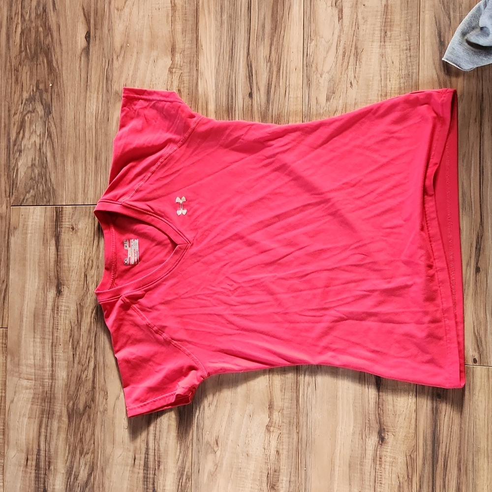 Under Armour short sleeve